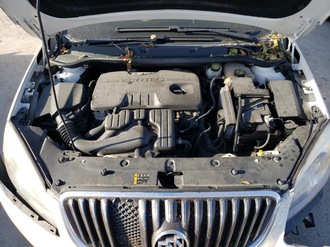 Photo 7 from auction – 2016 BUICK VERANO with VIN 1G4PS5SK9G4157755