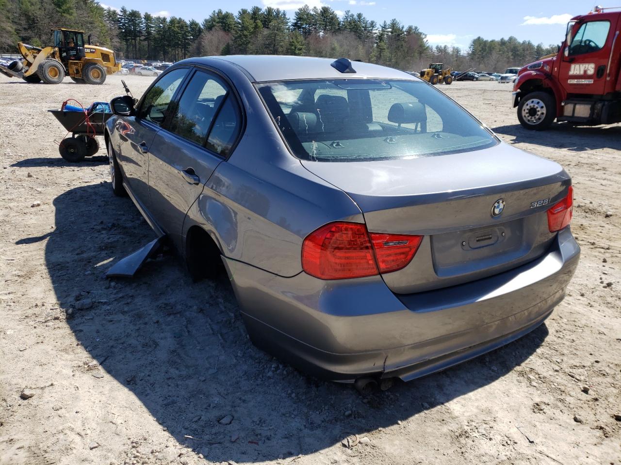 Photo 3 from auction – 2011 BMW 328 XI SUL with VIN WBAPK5C50BA810705