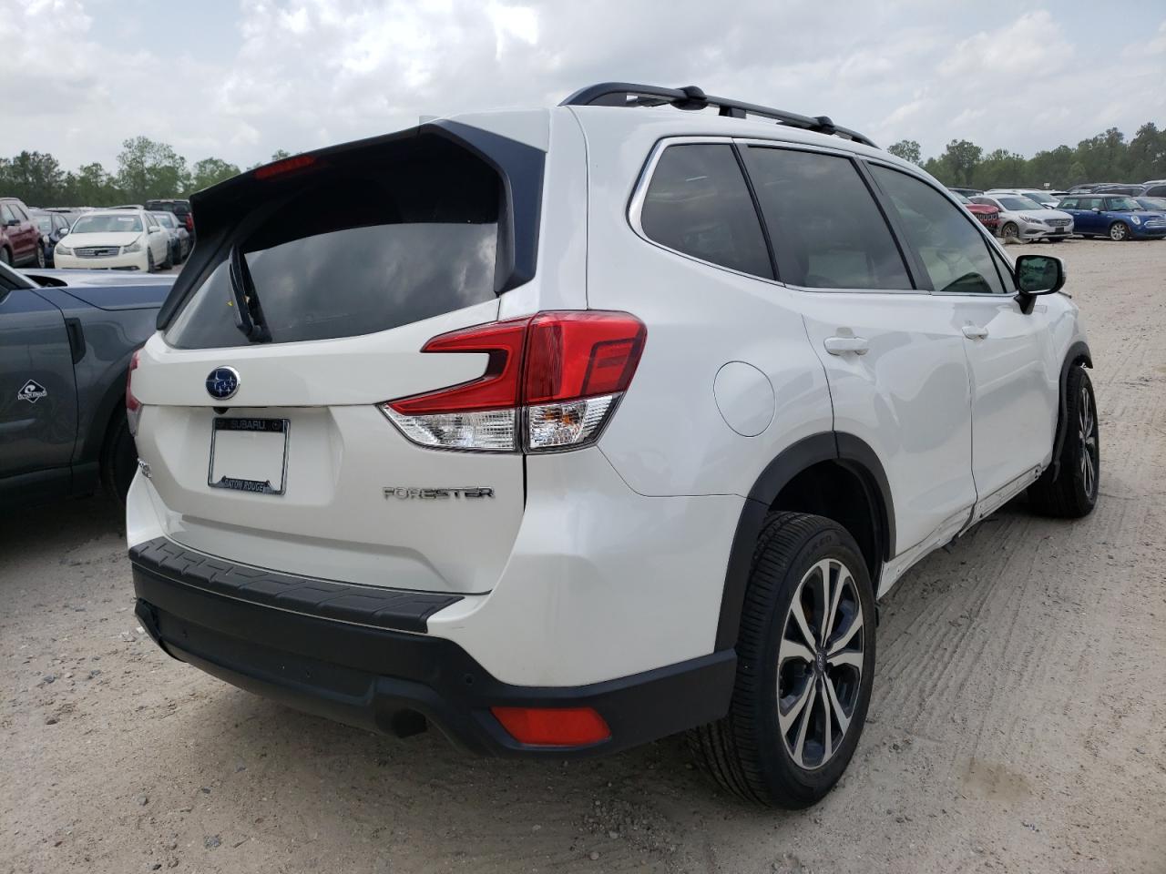 Photo 4 from auction – 2021 SUBARU FORESTER L with VIN JF2SKAUC3MH437268