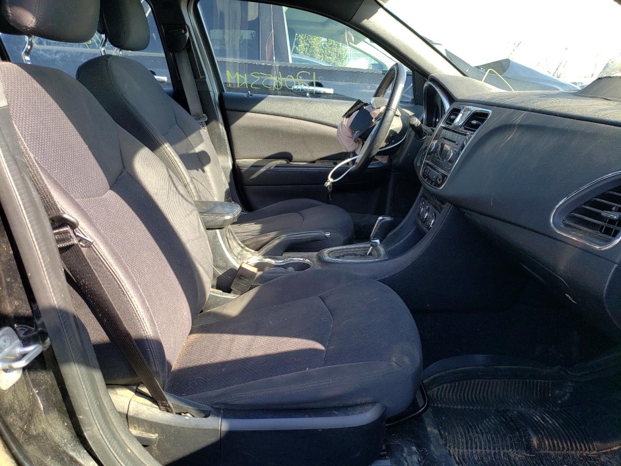 Photo 5 from auction – 2013 CHRYSLER 200 TOURIN with VIN 1C3CCBBBXDN758598