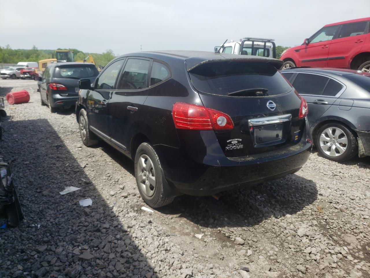 Photo 3 from auction – 2011 NISSAN ROGUE S with VIN JN8AS5MT8BW573636