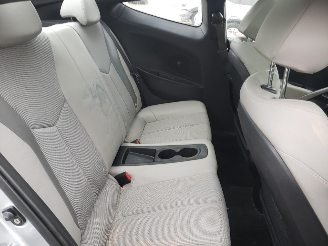 Photo 6 from auction – 2012 HYUNDAI VELOSTER with VIN KMHTC6AD8CU055362