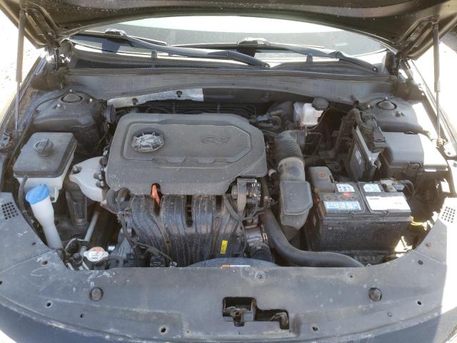 Photo 7 from auction – 2018 KIA OPTIMA LX with VIN 5XXGT4L33JG186085