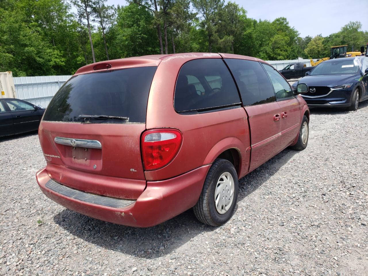 Photo 4 from auction – 2002 CHRYSLER TOWN & COU with VIN 2C4GP34382R558395