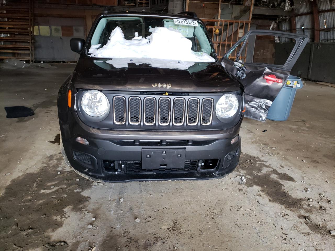 Photo 7 from auction – 2017 JEEP RENEGADE S with VIN ZACCJBAB8HPG65496