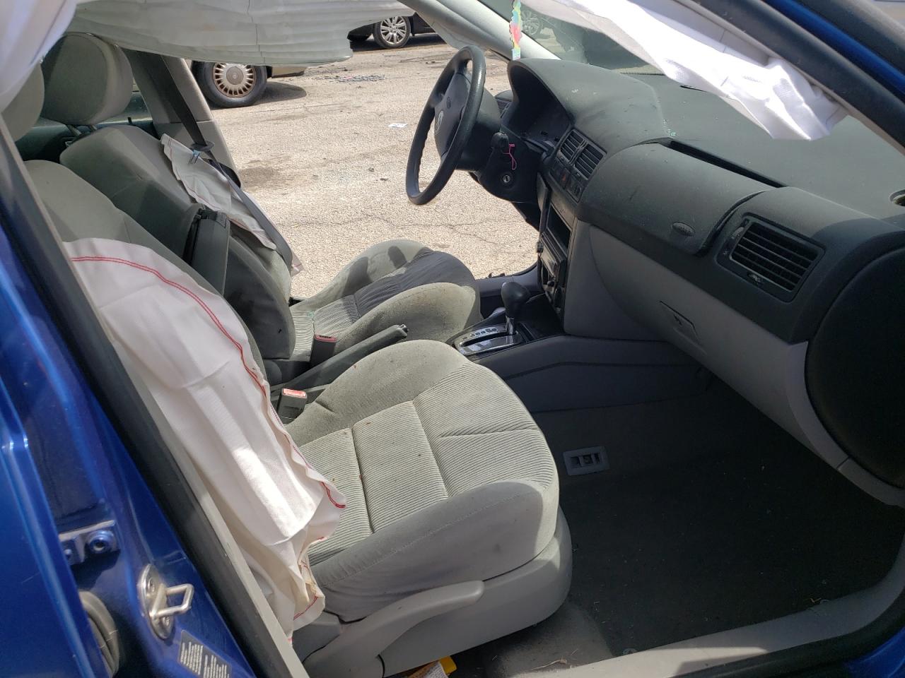 Photo 5 from auction – 2001 VOLKSWAGEN JETTA GLS with VIN 3VWSB69M21M116940