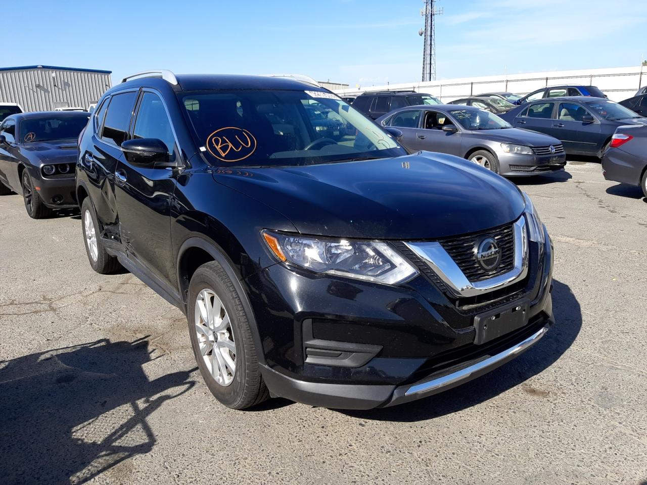 NISSAN ROGUE S 2018 with VIN 5N1AT2MT1JC714890 - Photo from auction