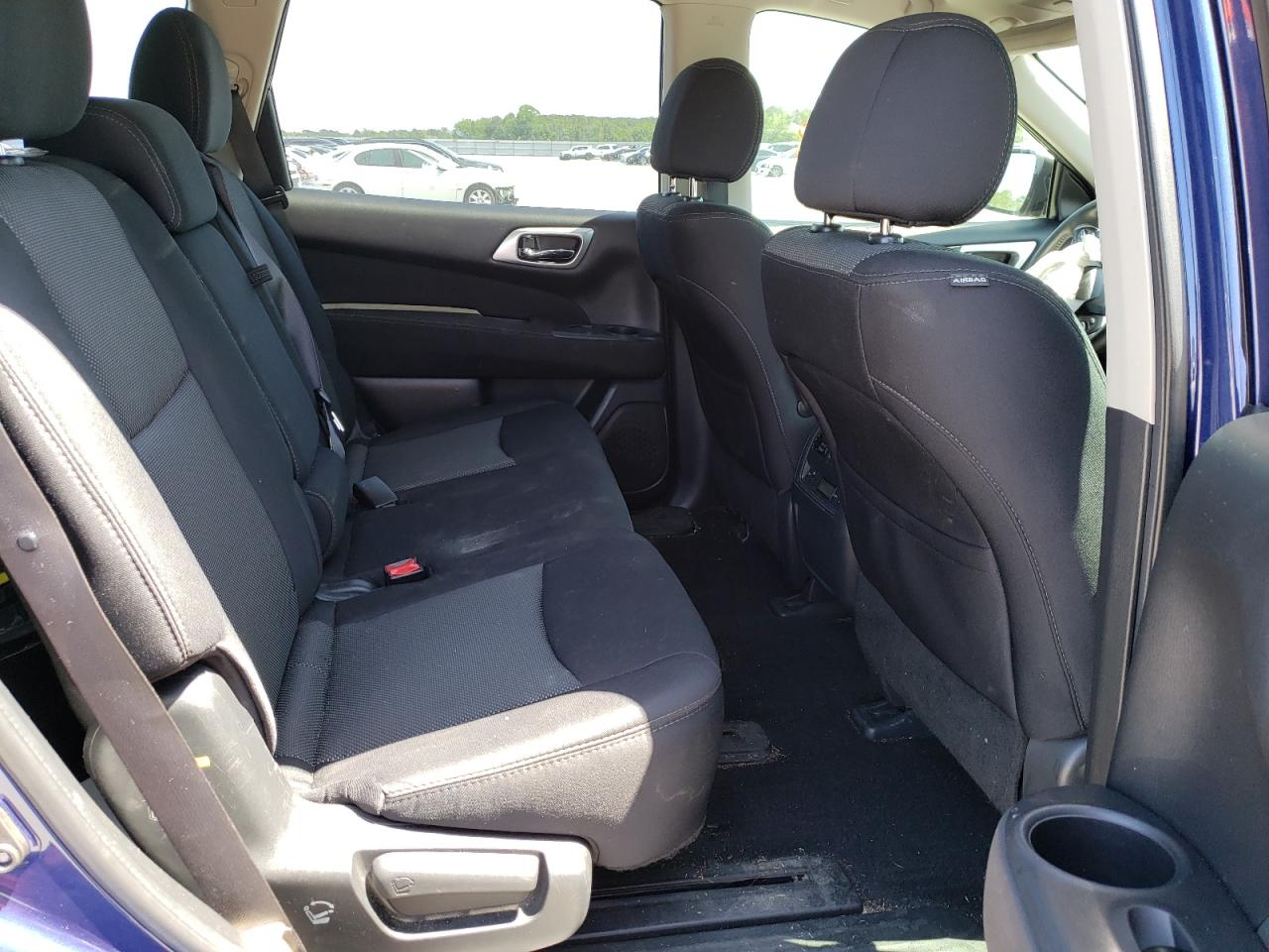 Photo 6 from auction – 2017 NISSAN PATHFINDER with VIN 5N1DR2MN9HC908865