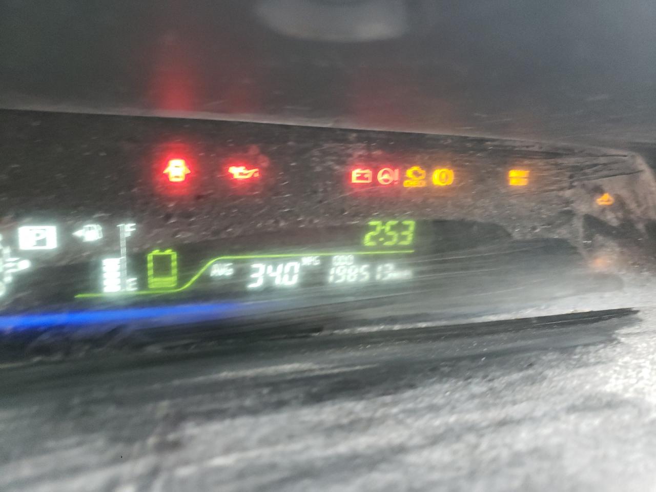 Photo 8 from auction – 2012 TOYOTA PRIUS V with VIN JTDZN3EU5C3165972