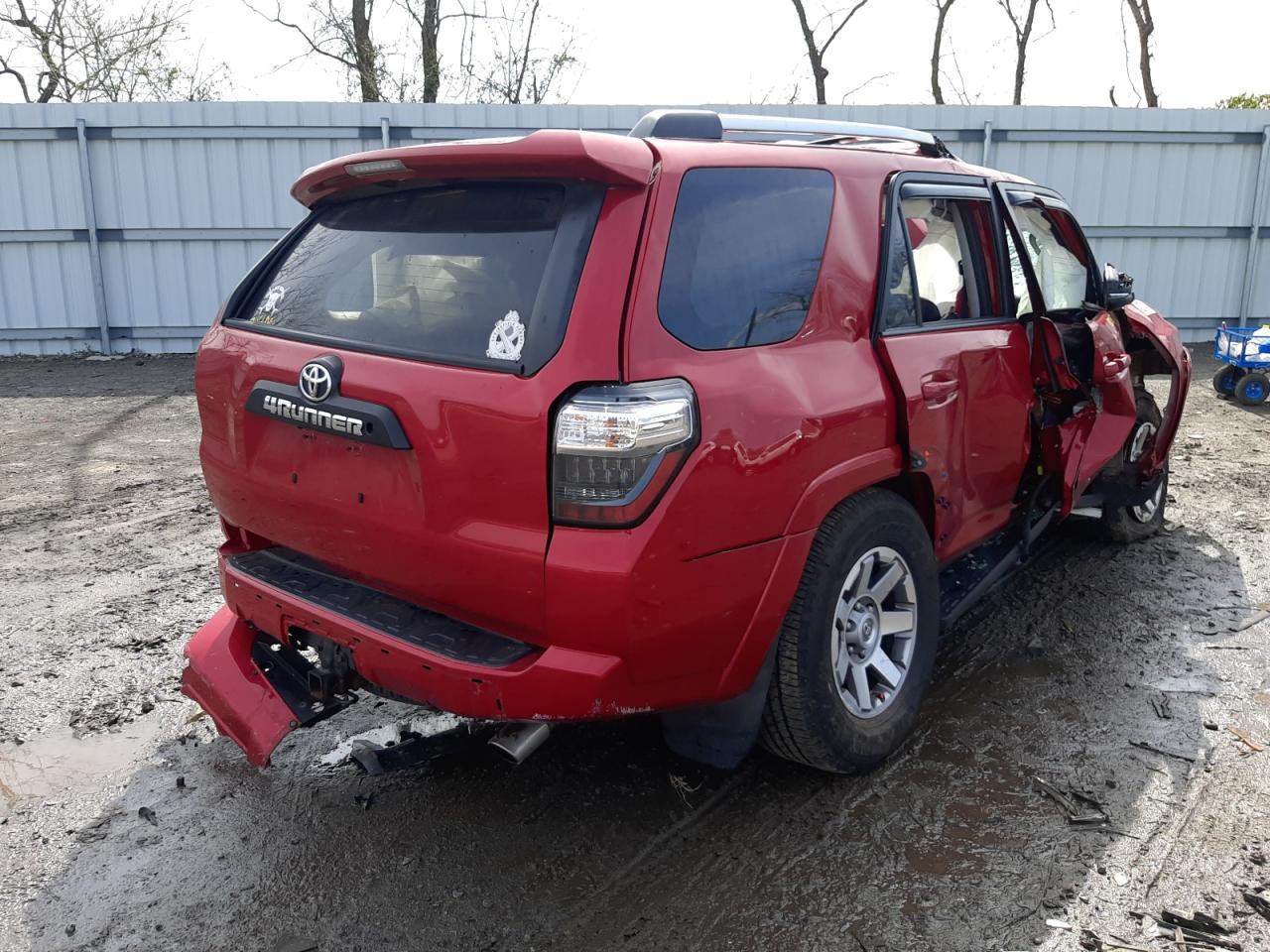 Photo 17 from auction – 2016 TOYOTA 4RUNNER SR with VIN JTEBU5JR8G5406091