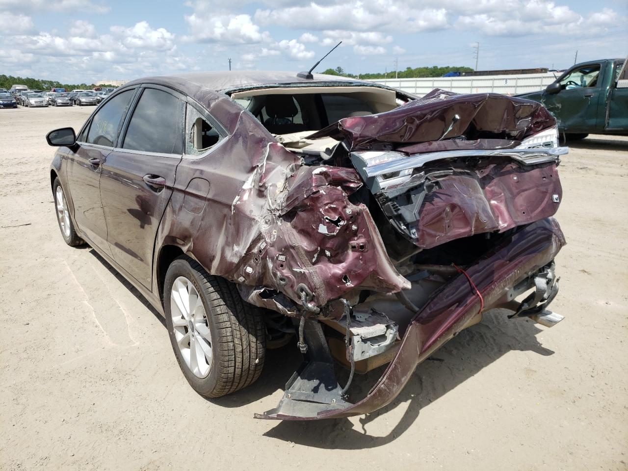 Photo 3 from auction – 2017 FORD FUSION SE with VIN 3FA6P0H72HR107818