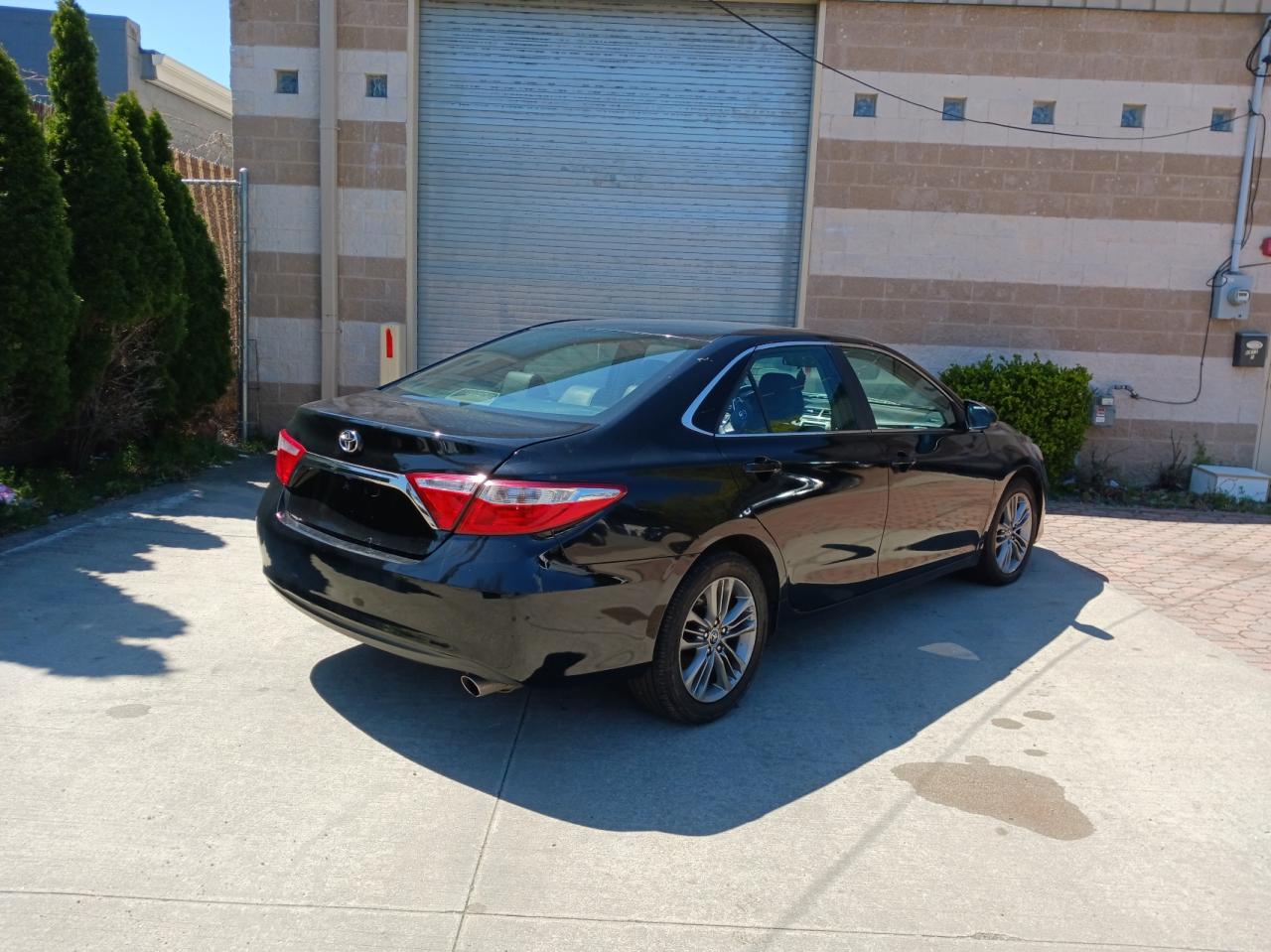Photo 4 from auction – 2016 TOYOTA CAMRY LE with VIN 4T1BF1FK2GU178156