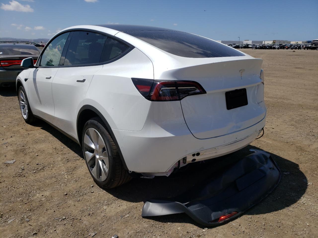 Photo 3 from auction – 2022 TESLA MODEL Y with VIN 7SAYGDEE9NF389811