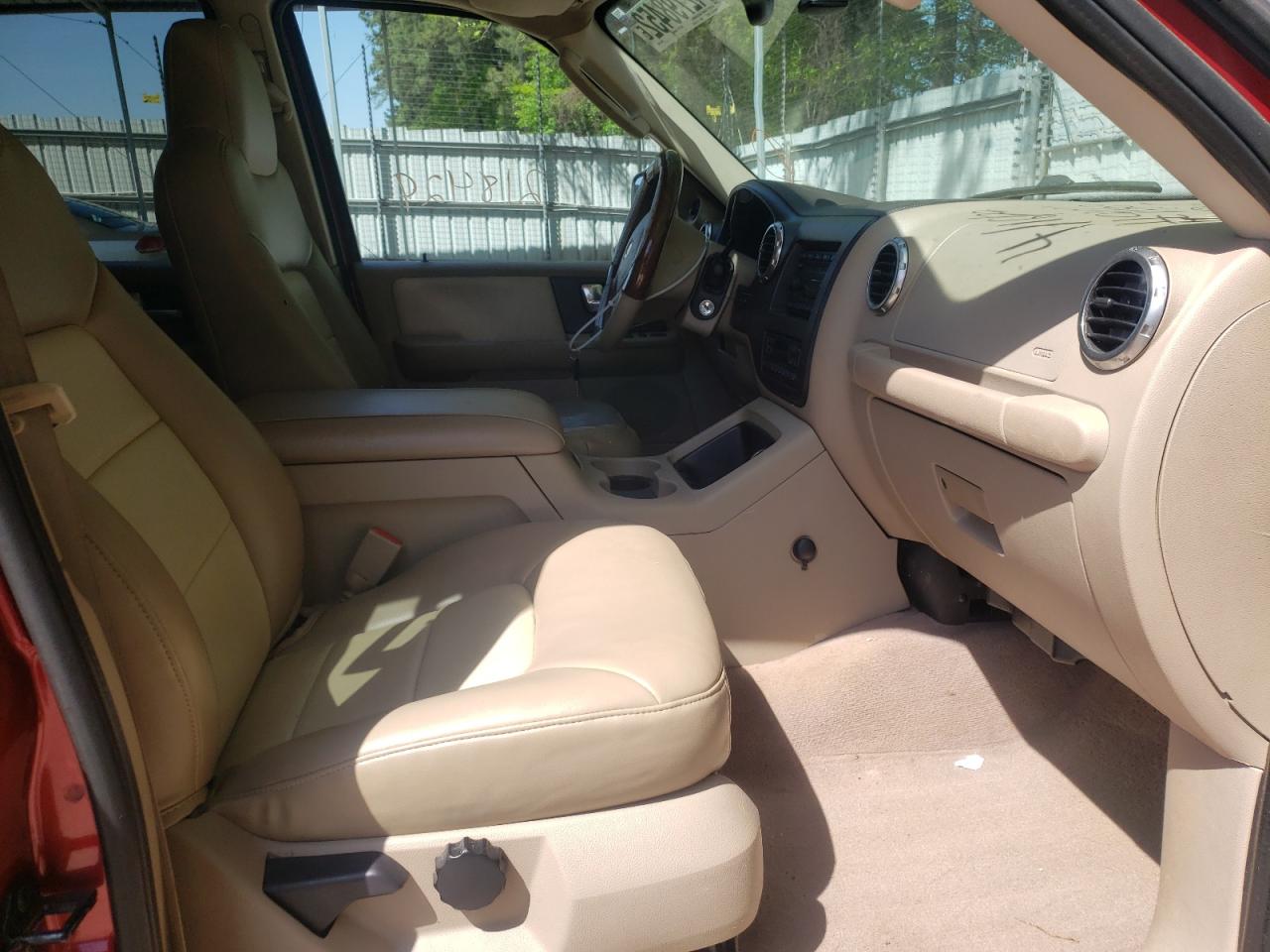 Photo 5 from auction – 2004 FORD EXPEDITION with VIN 1FMFU17L24LB91666