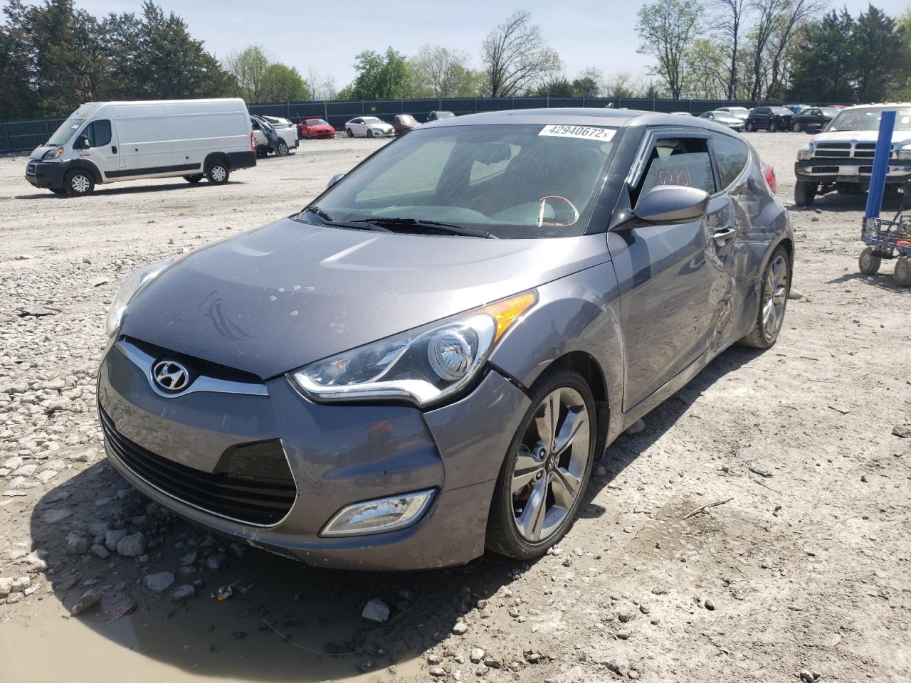 Photo 2 from auction – 2016 HYUNDAI VELOSTER with VIN KMHTC6AD4GU258853
