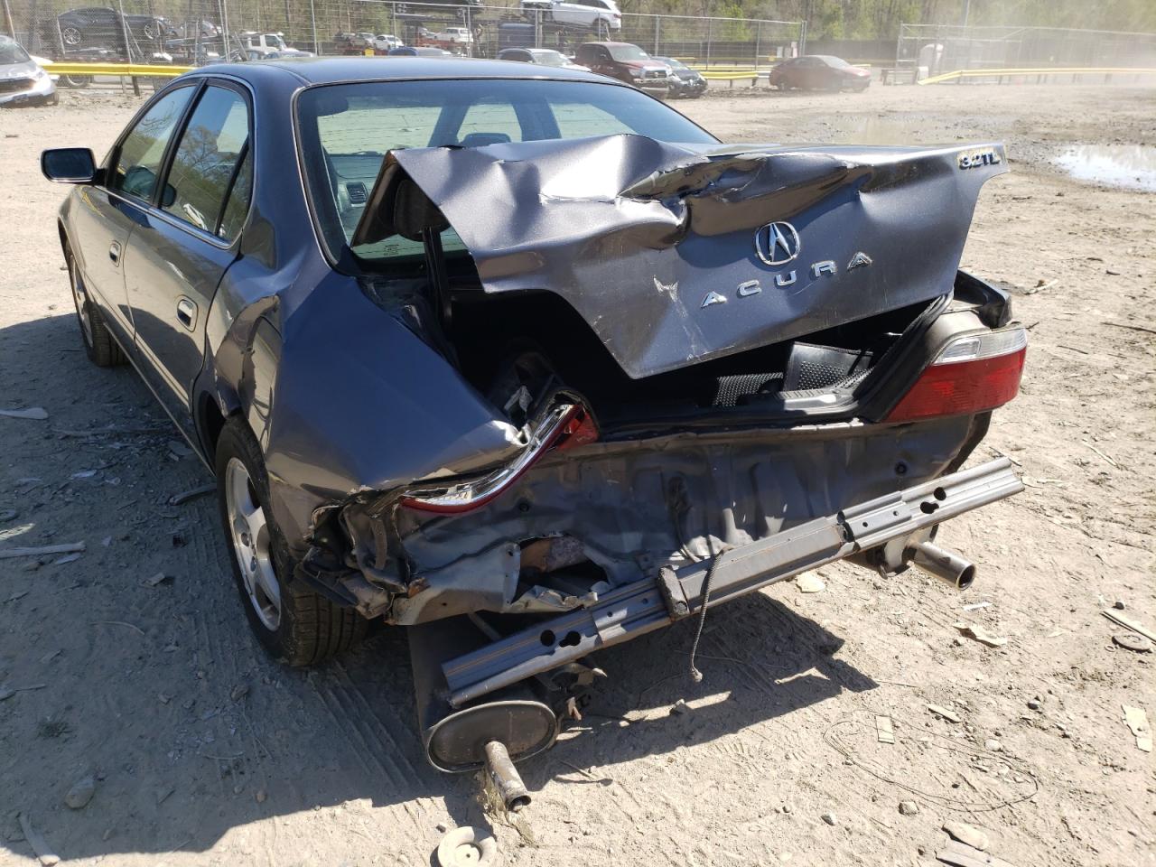 Photo 9 from auction – 2002 ACURA 3.2TL with VIN 19UUA56682A026660