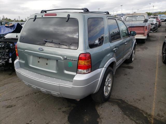 Photo 4 from auction – 2005 FORD ESCAPE HEV with VIN 1FMCU95H05KE01365