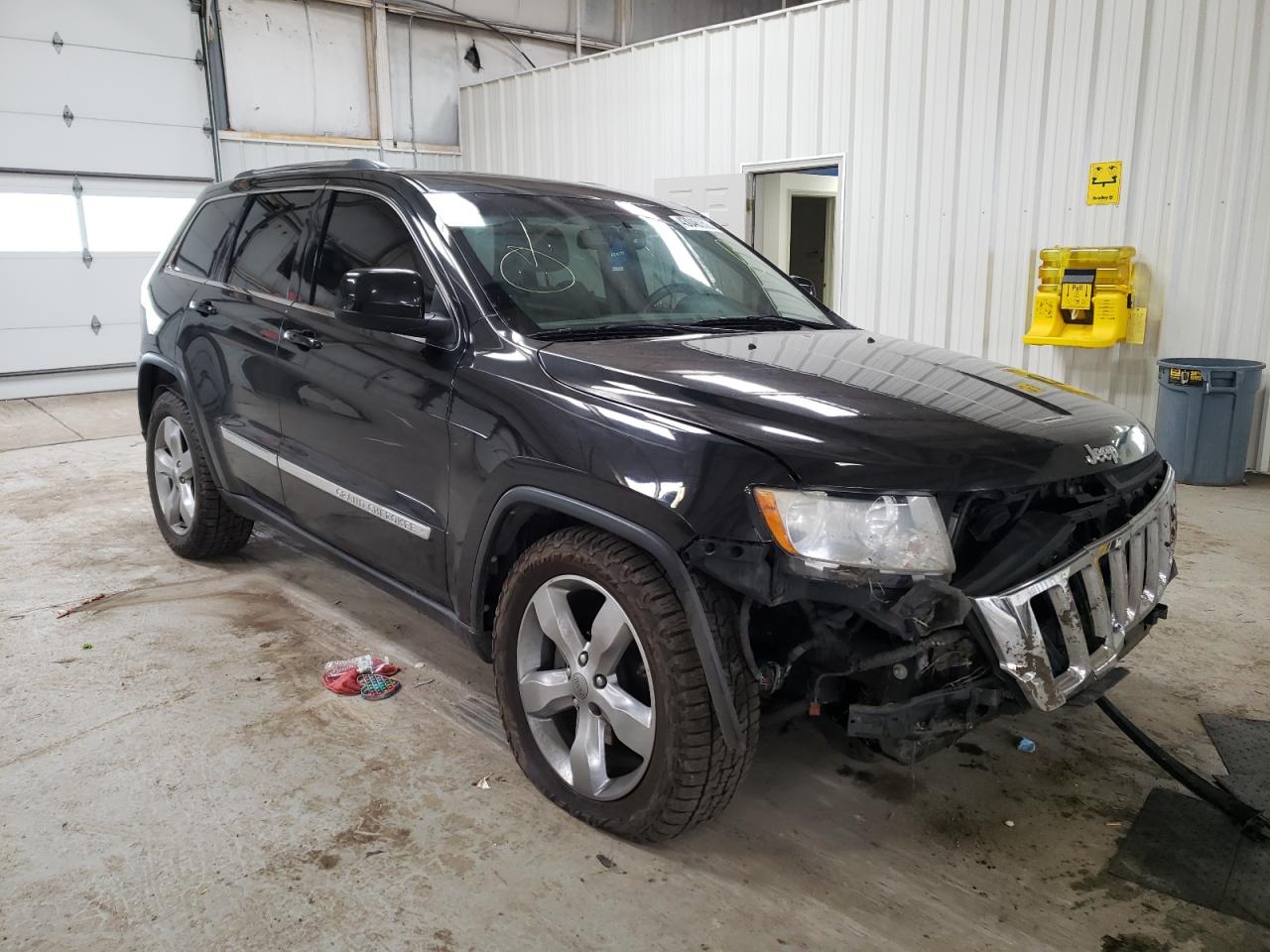 JEEP GRAND CHER 2013 with VIN 1C4RJFAG4DC570851 - Photo from auction
