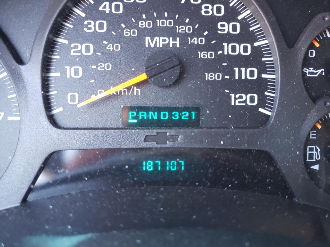 Photo 8 from auction – 2003 CHEVROLET TRAILBLAZE with VIN 1GNDT13S532313220