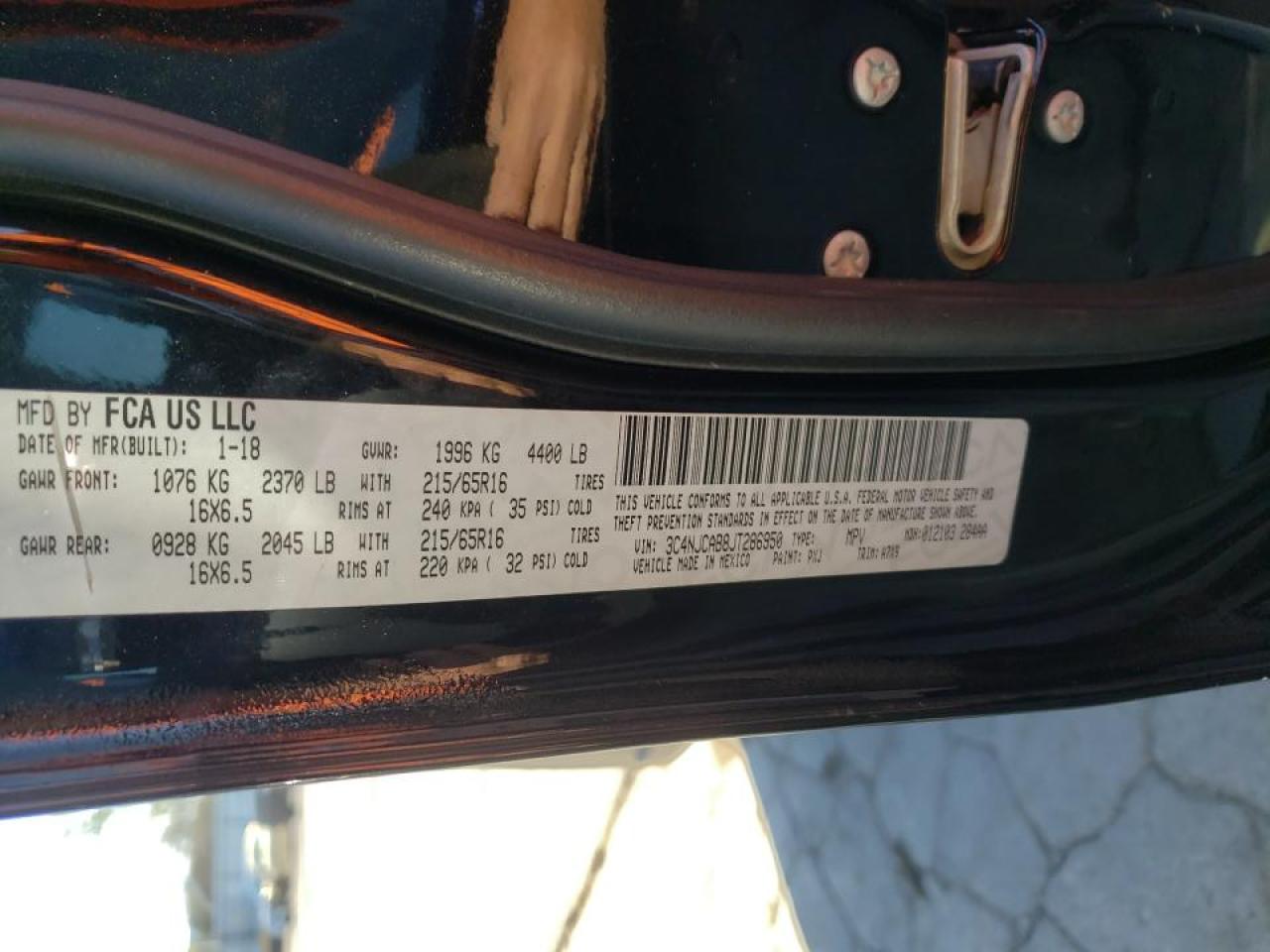 Photo 10 from auction – 2018 JEEP COMPASS SP with VIN 3C4NJCAB8JT286950