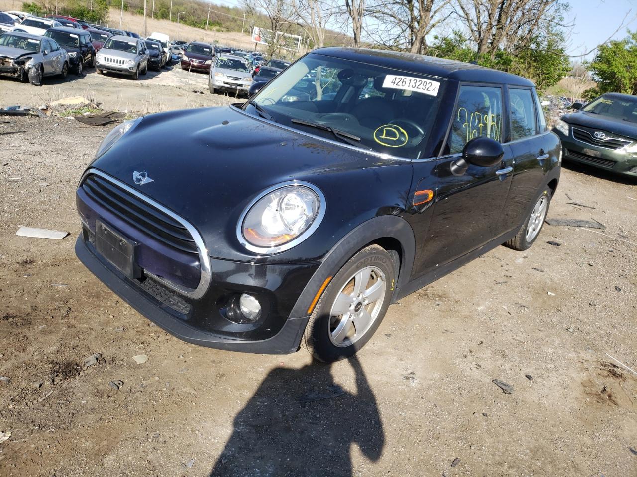 Photo 2 from auction – 2016 MINI COOPER with VIN WMWXU1C55G2D57737