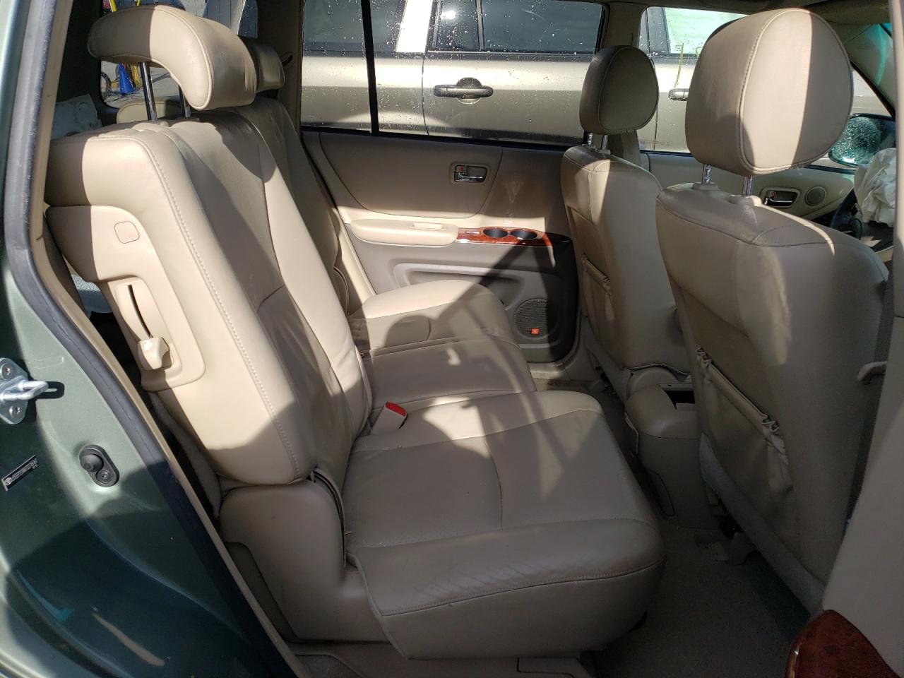 Photo 6 from auction – 2007 TOYOTA HIGHLANDER with VIN JTEEP21A470218761