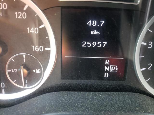 Photo 8 from auction – 2018 INFINITI QX30 BASE with VIN SJKCH5CP9JA001880