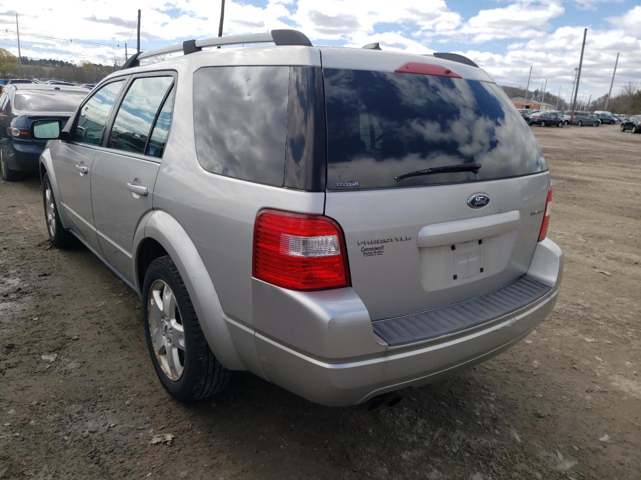Photo 3 from auction – 2007 FORD FREESTYLE with VIN 1FMDK03177GA07962