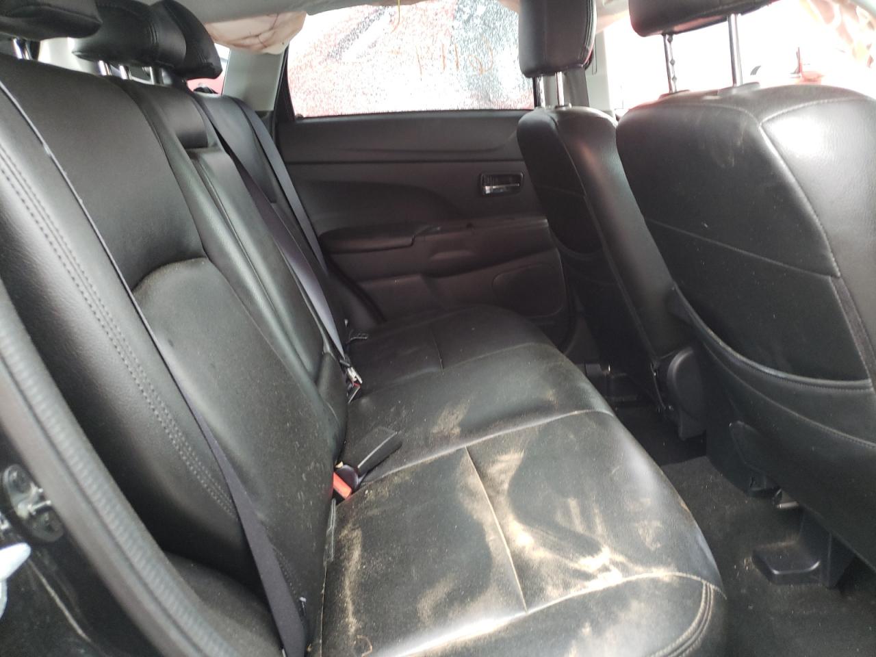 Photo 6 from auction – 2016 MITSUBISHI OUTLANDER with VIN JA4AP3AW5GZ027585