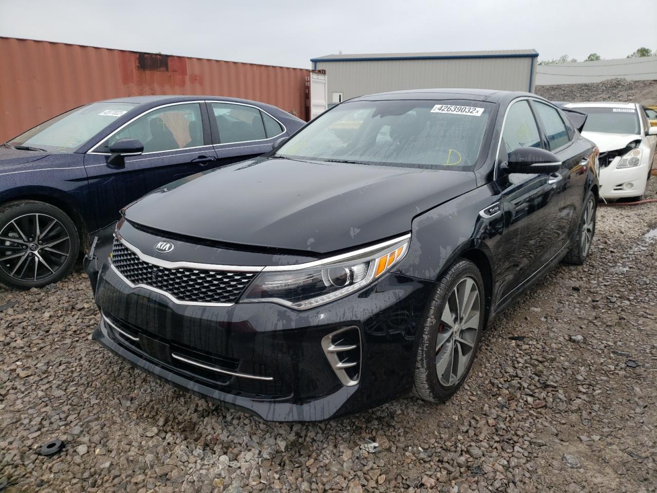 Photo 2 from auction – 2016 KIA OPTIMA SX with VIN 5XXGW4L28GG016599