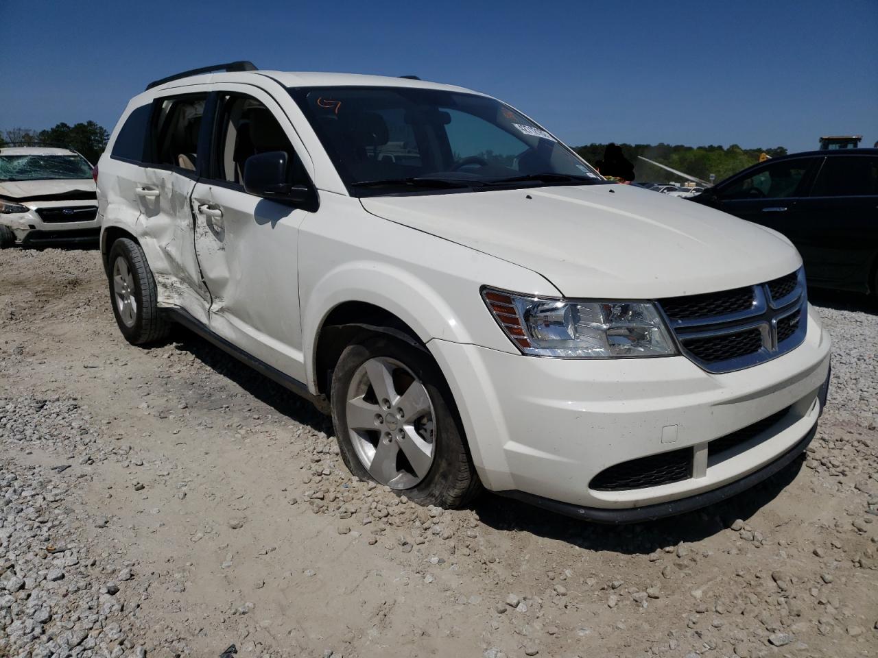 DODGE JOURNEY SE 2015 with VIN 3C4PDCAB2FT548596 - Photo from auction