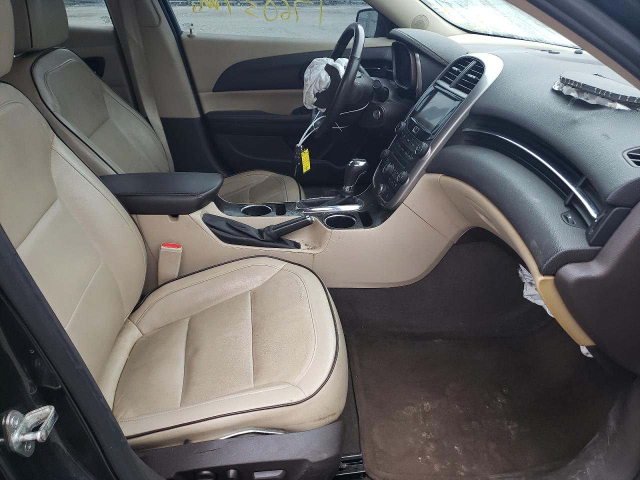 Photo 5 from auction – 2015 CHEVROLET MALIBU LTZ with VIN 1G11F5SL5FF136209