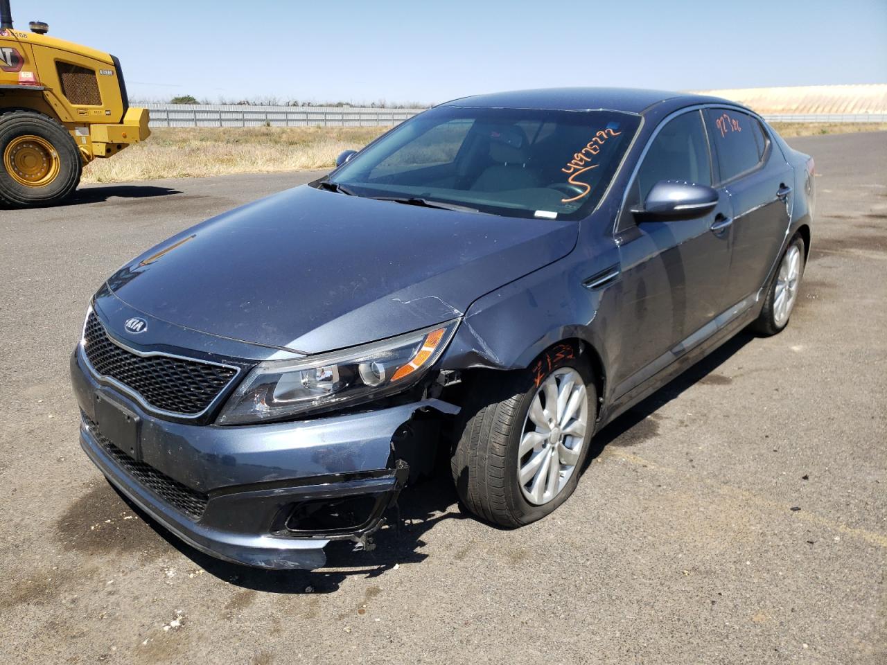 Photo 2 from auction – 2015 KIA OPTIMA EX with VIN 5XXGN4A76FG354857