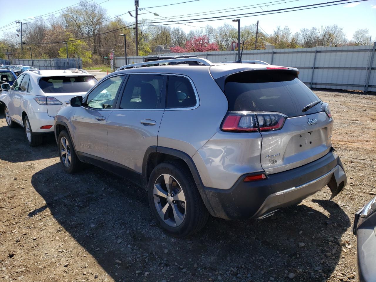 Photo 3 from auction – 2020 JEEP CHEROKEE L with VIN 1C4PJMDX6LD548270