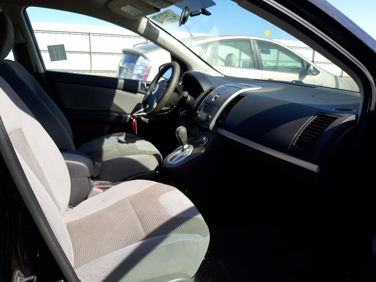Photo 5 from auction – 2012 NISSAN SENTRA 2.0 with VIN 3N1AB6AP9CL703555