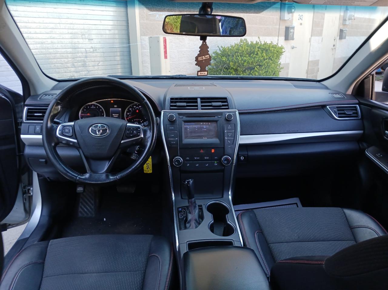 Photo 9 from auction – 2016 TOYOTA CAMRY LE with VIN 4T1BF1FK6GU180315