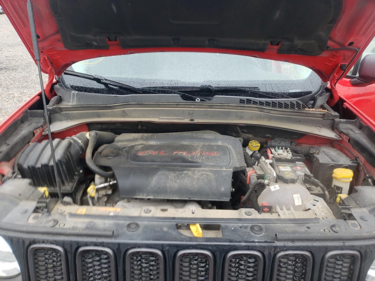 Photo 7 from auction – 2017 JEEP RENEGADE T with VIN ZACCJBCB1HPF27747