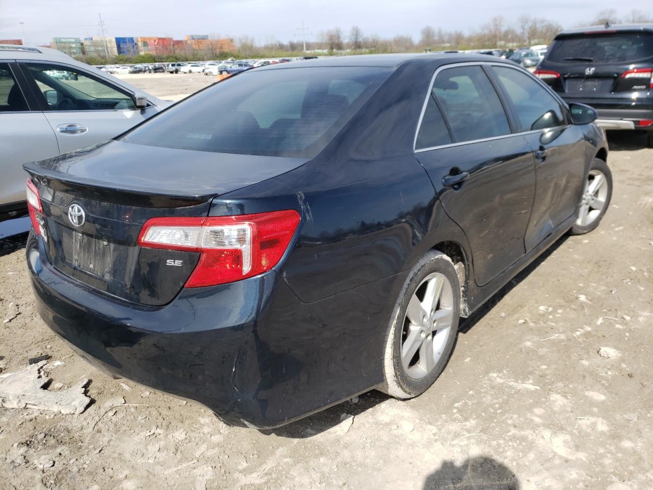 Photo 4 from auction – 2013 TOYOTA CAMRY L with VIN 4T1BF1FK8DU239604