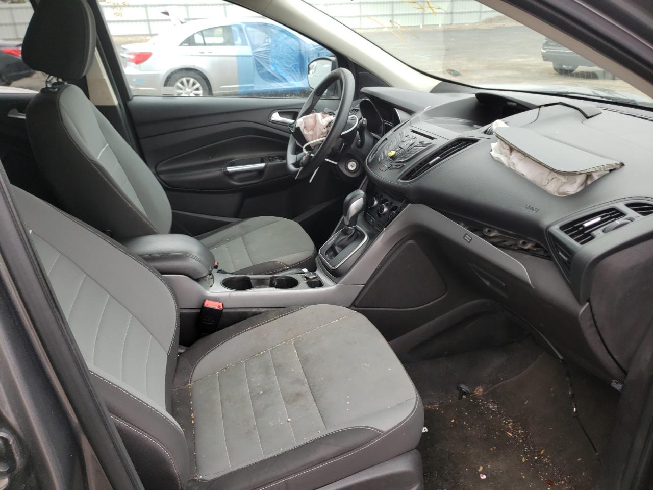 Photo 5 from auction – 2013 FORD ESCAPE SE with VIN 1FMCU0G91DUD36692