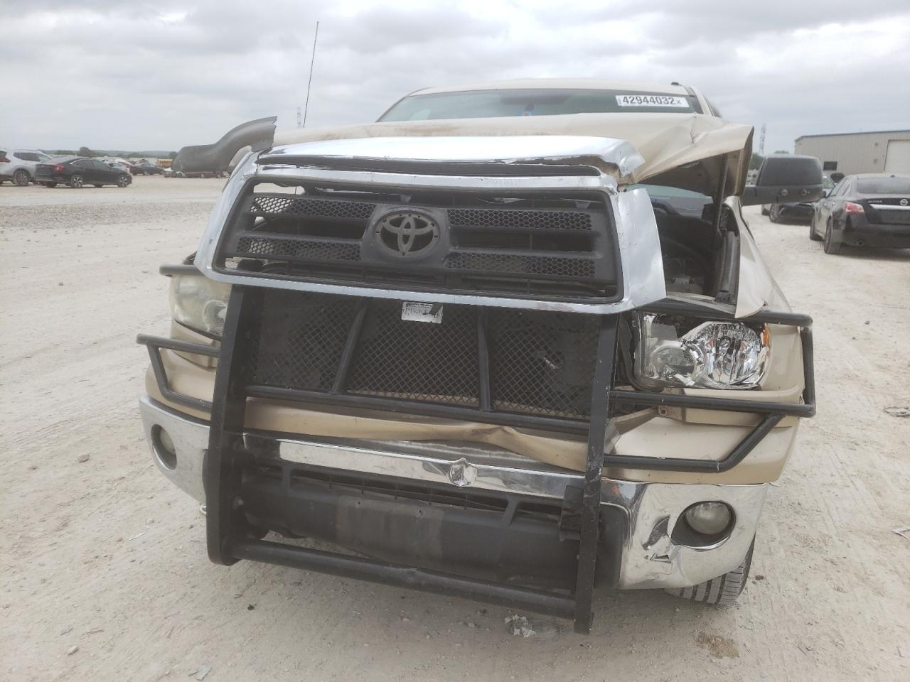 Photo 9 from auction – 2010 TOYOTA TUNDRA DOU with VIN 5TFRY5F12AX096719