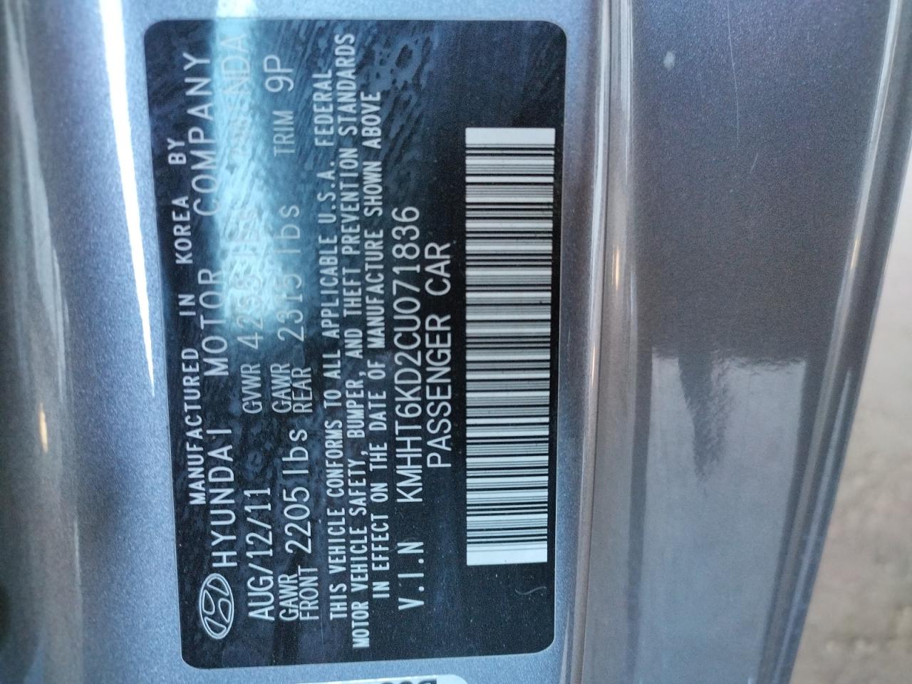 Photo 10 from auction – 2012 HYUNDAI GENESIS CO with VIN KMHHT6KD2CU071836