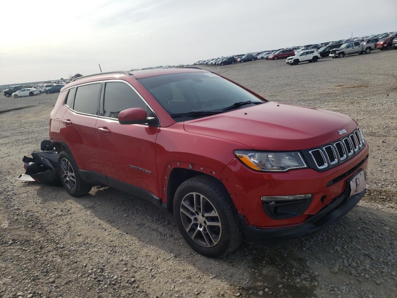 JEEP COMPASS LA 2017 with VIN 3C4NJDBB3HT672206 - Photo from auction