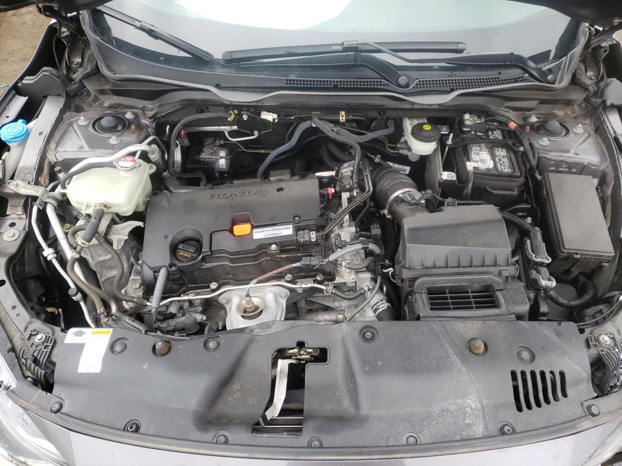 Photo 7 from auction – 2018 HONDA CIVIC EX with VIN 19XFC2F70JE009503