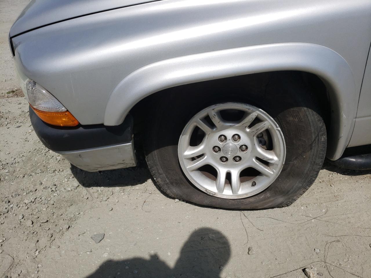 Photo 9 from auction – 2003 DODGE DAKOTA QUA with VIN 1D7HG38N53S205067