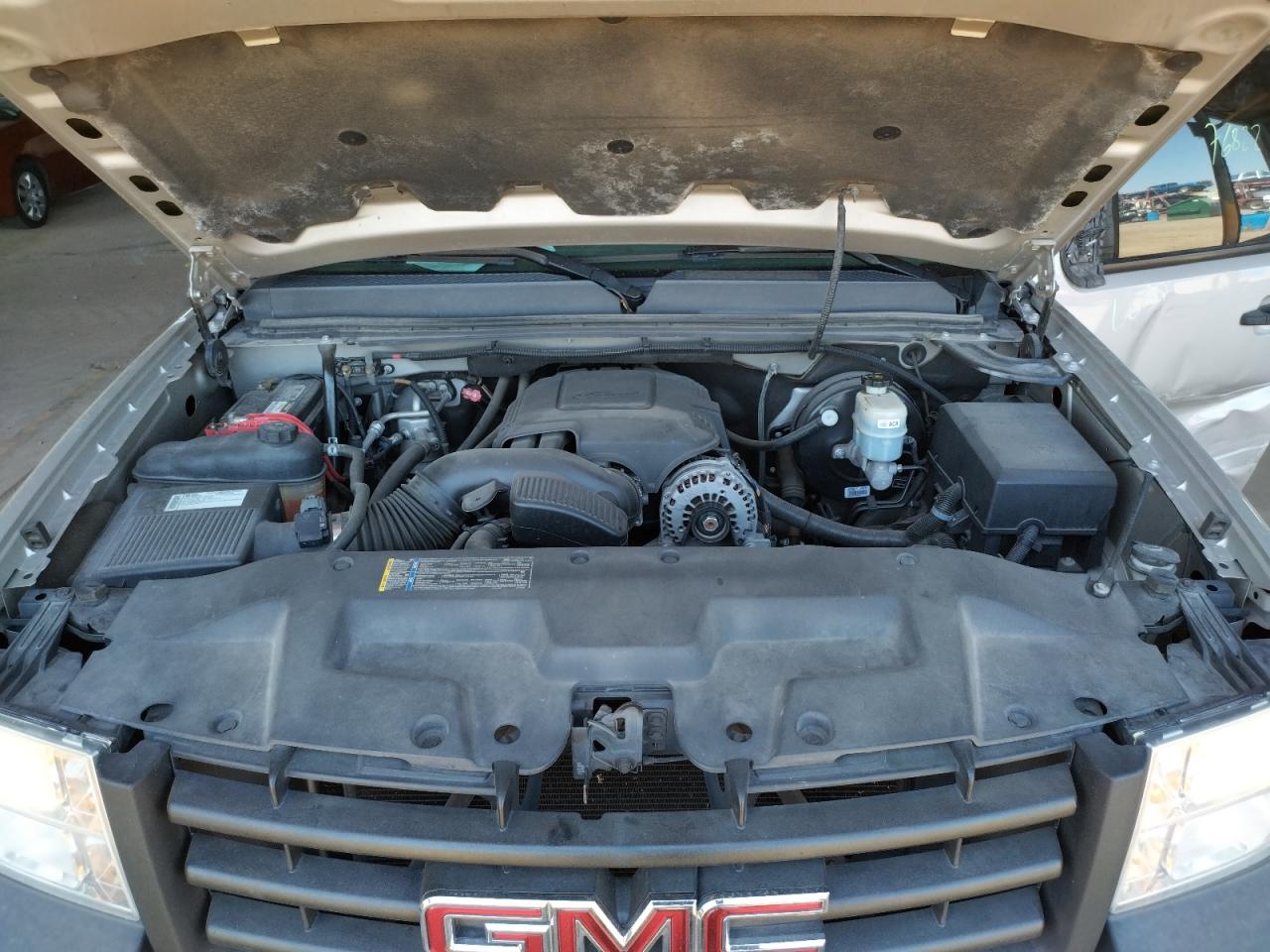 Photo 7 from auction – 2009 GMC SIERRA C15 with VIN 1GTEC14099Z116173