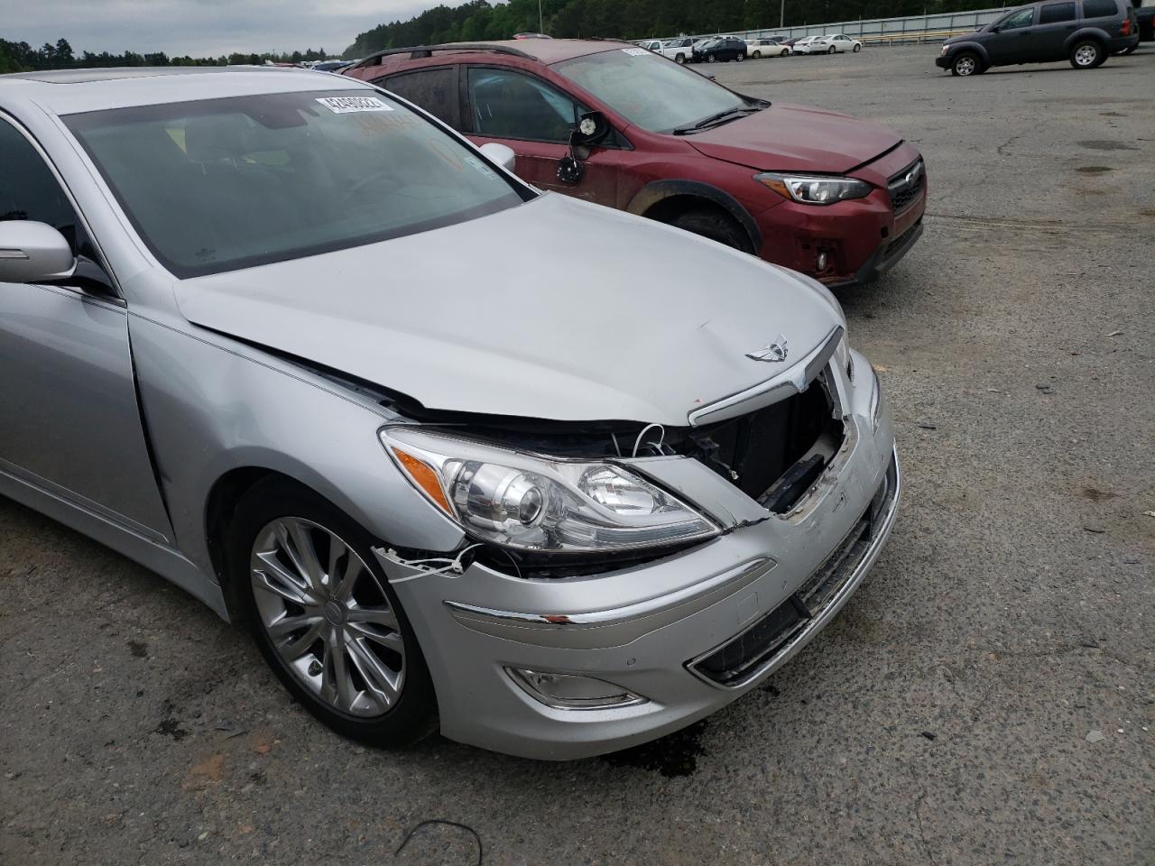 Photo 9 from auction – 2014 HYUNDAI GENESIS 3. with VIN KMHGC4DD8EU264640