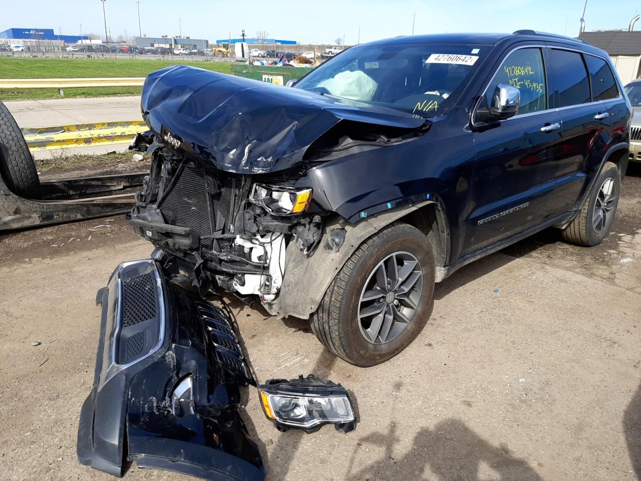 Photo 2 from auction – 2018 JEEP GRAND CHER with VIN 1C4RJFBG7JC423627