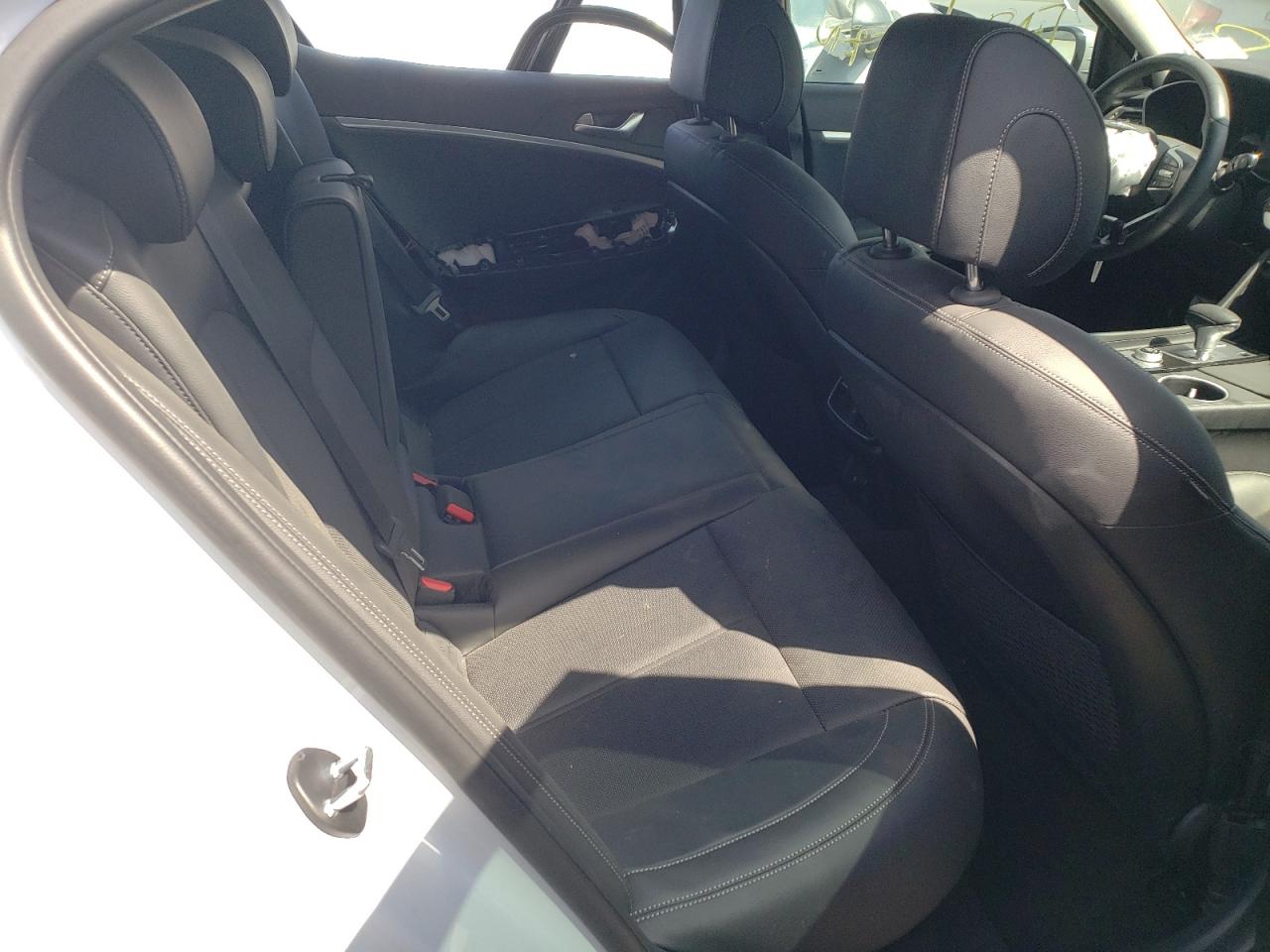 Photo 6 from auction – 2021 GENESIS G70 with VIN KMTG64LA1MU067148