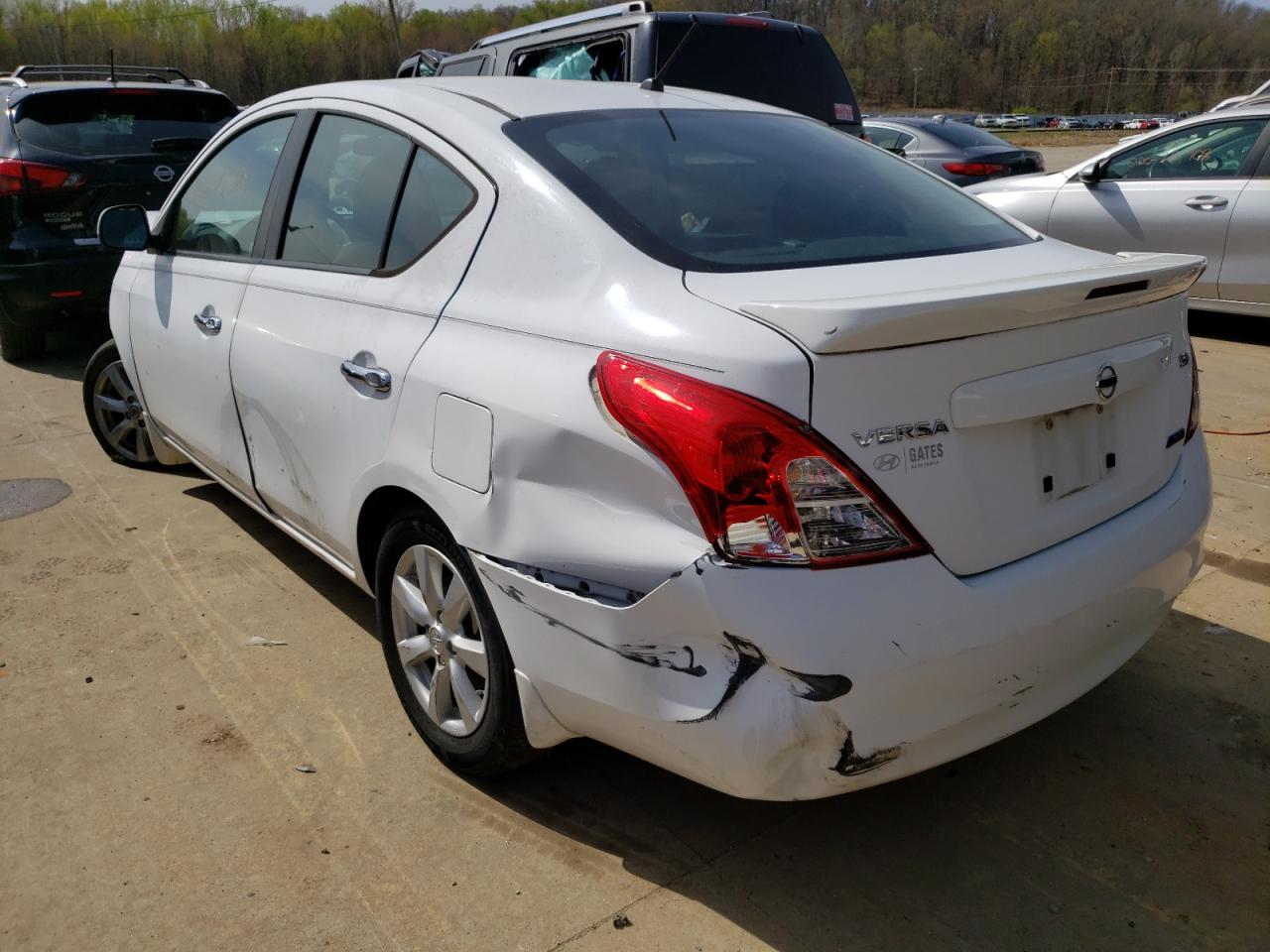 Photo 3 from auction – 2013 NISSAN VERSA S with VIN 3N1CN7AP3DL849456