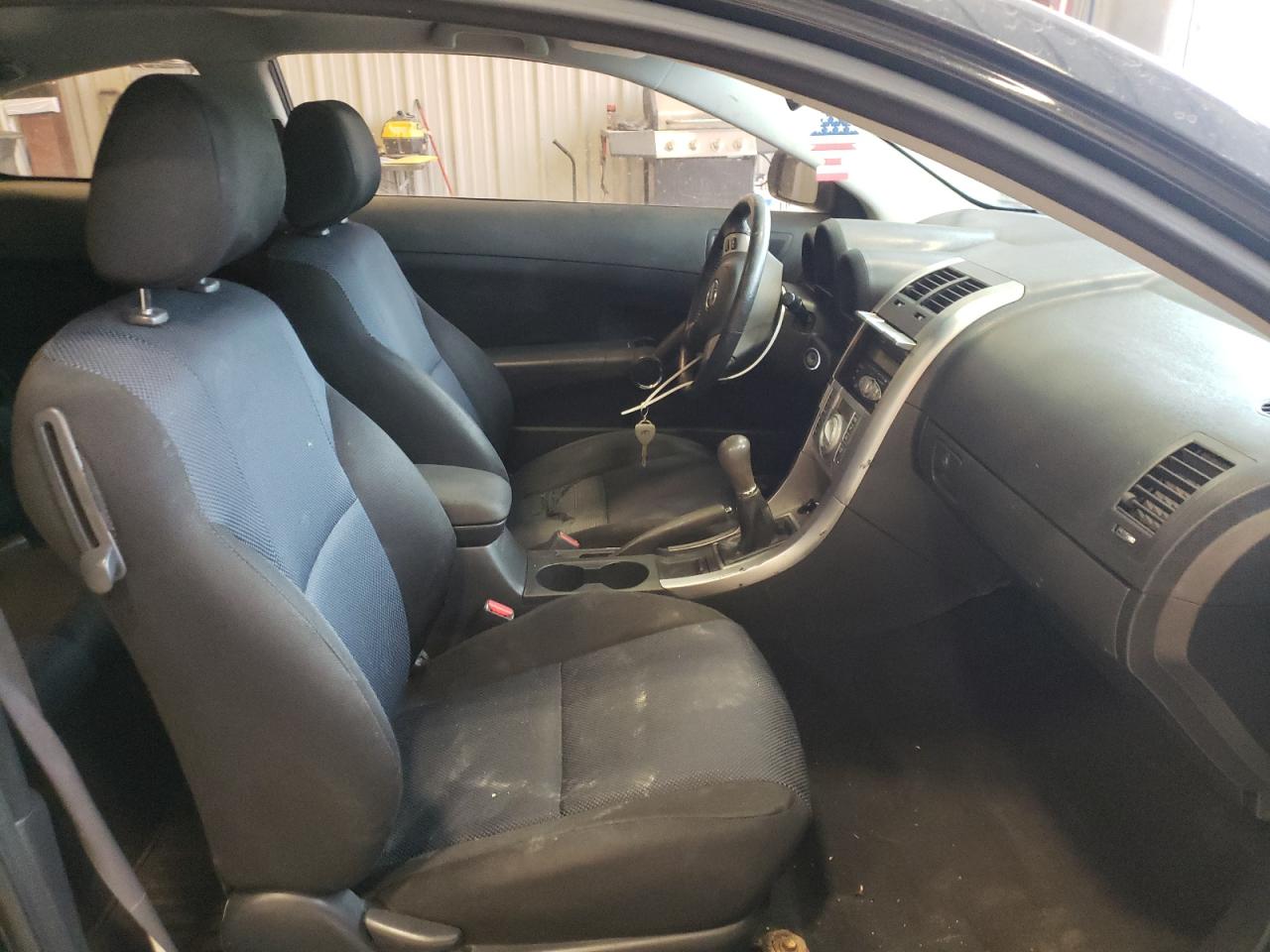 Photo 5 from auction – 2006 TOYOTA SCION TC with VIN JTKDE177860119346